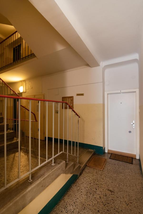 Absolute Ruhelage Im Zentrum Mit Parkplatz Apartment Wina Bagian luar foto
