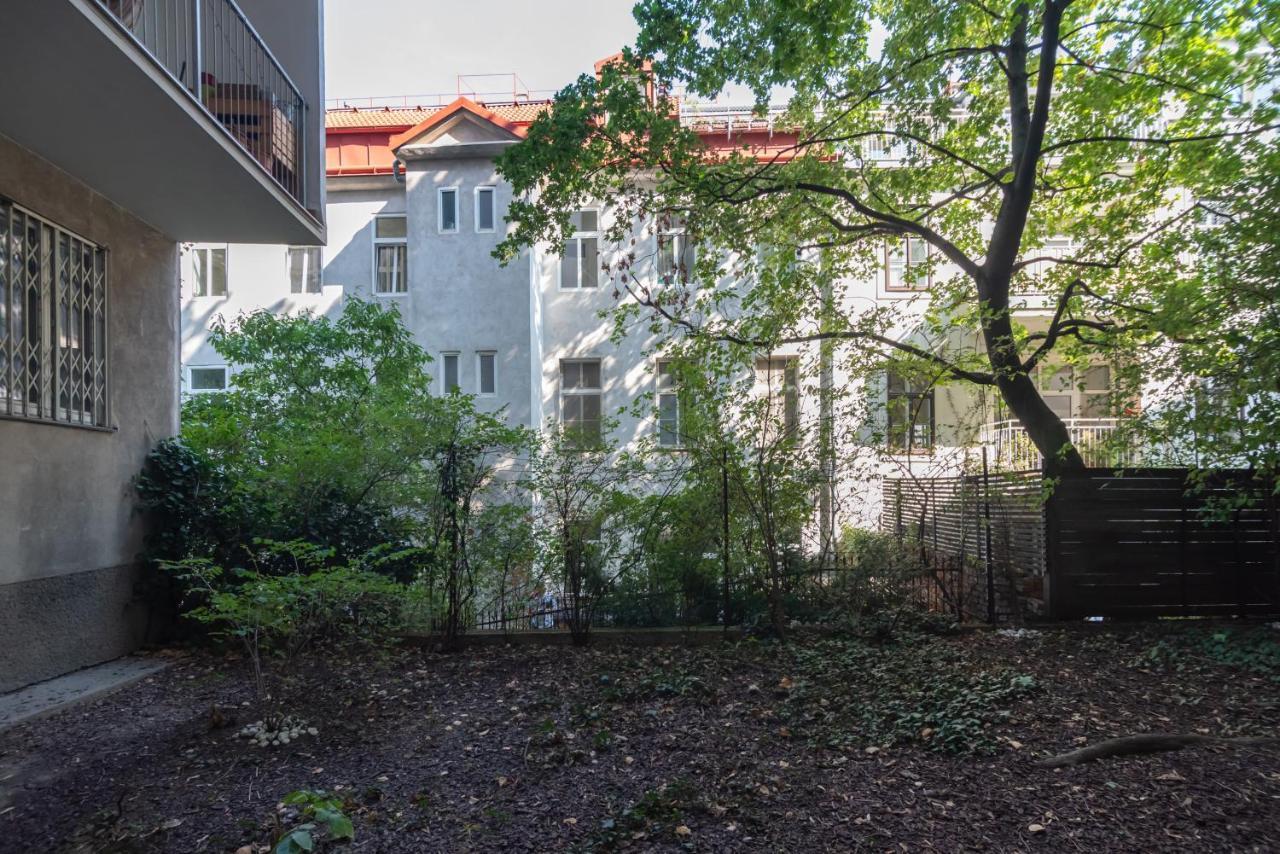 Absolute Ruhelage Im Zentrum Mit Parkplatz Apartment Wina Bagian luar foto