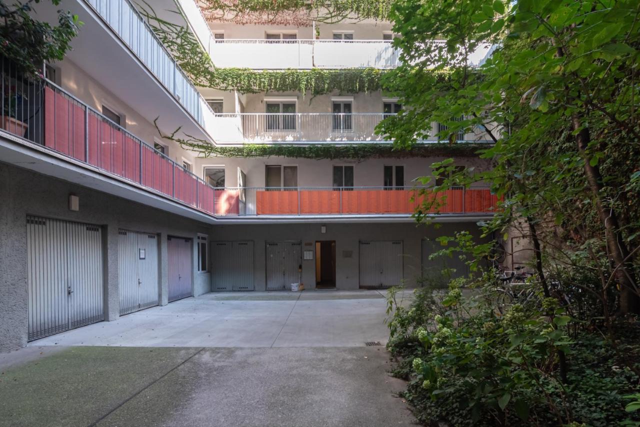 Absolute Ruhelage Im Zentrum Mit Parkplatz Apartment Wina Bagian luar foto